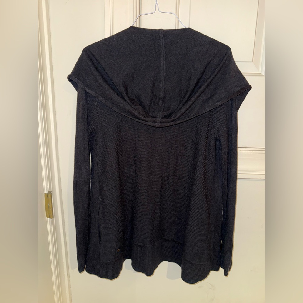 LULULEMON 5% CASHMERE CARDIGAN SIZE M - Picture 2 of 4